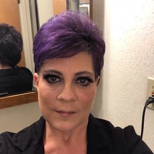 Meet your Posher, Yvonne